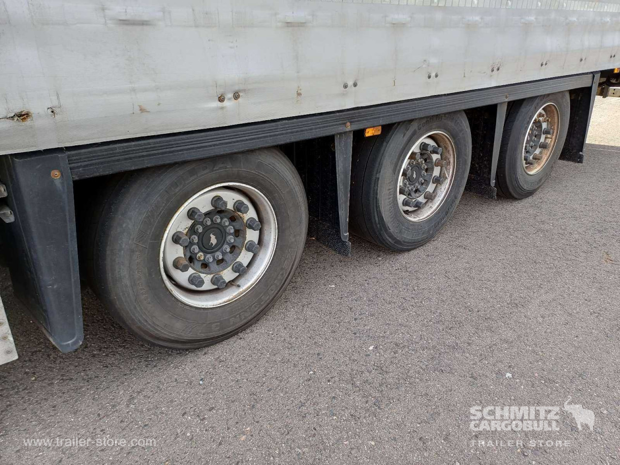 SCHMITZ Auflieger Curtainsider Mega - Semi-remorque rideaux coulissants: photos 4 SCHMITZ Auflieger Curtainsider Mega - Semi-remorque rideaux coulissants: photos 4