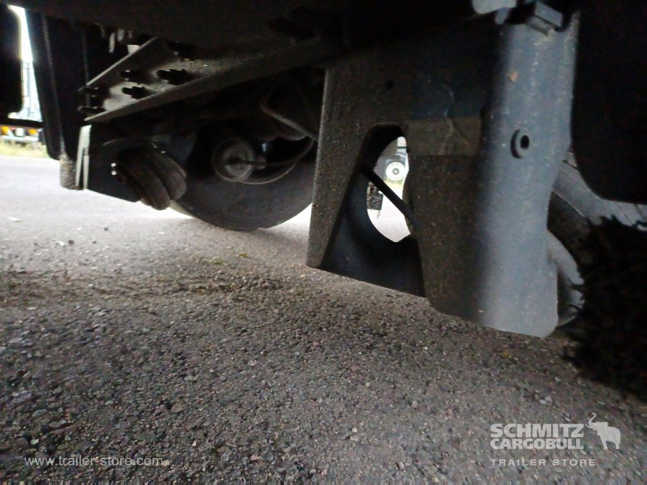 SCHMITZ Auflieger Curtainsider Mega - Semi-remorque rideaux coulissants: photos 5 SCHMITZ Auflieger Curtainsider Mega - Semi-remorque rideaux coulissants: photos 5