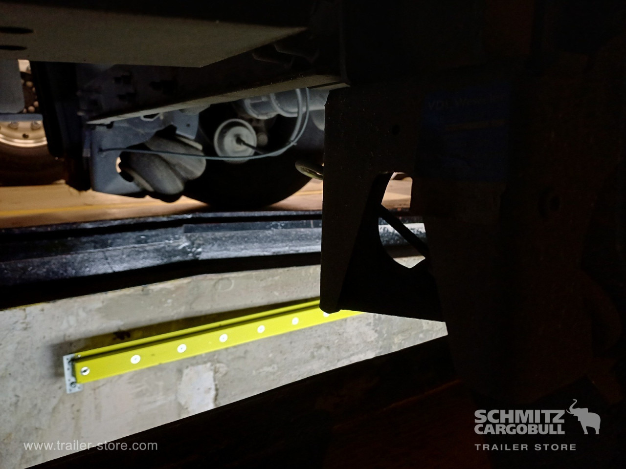 SCHMITZ Auflieger Curtainsider Mega - Semi-remorque rideaux coulissants: photos 5 SCHMITZ Auflieger Curtainsider Mega - Semi-remorque rideaux coulissants: photos 5