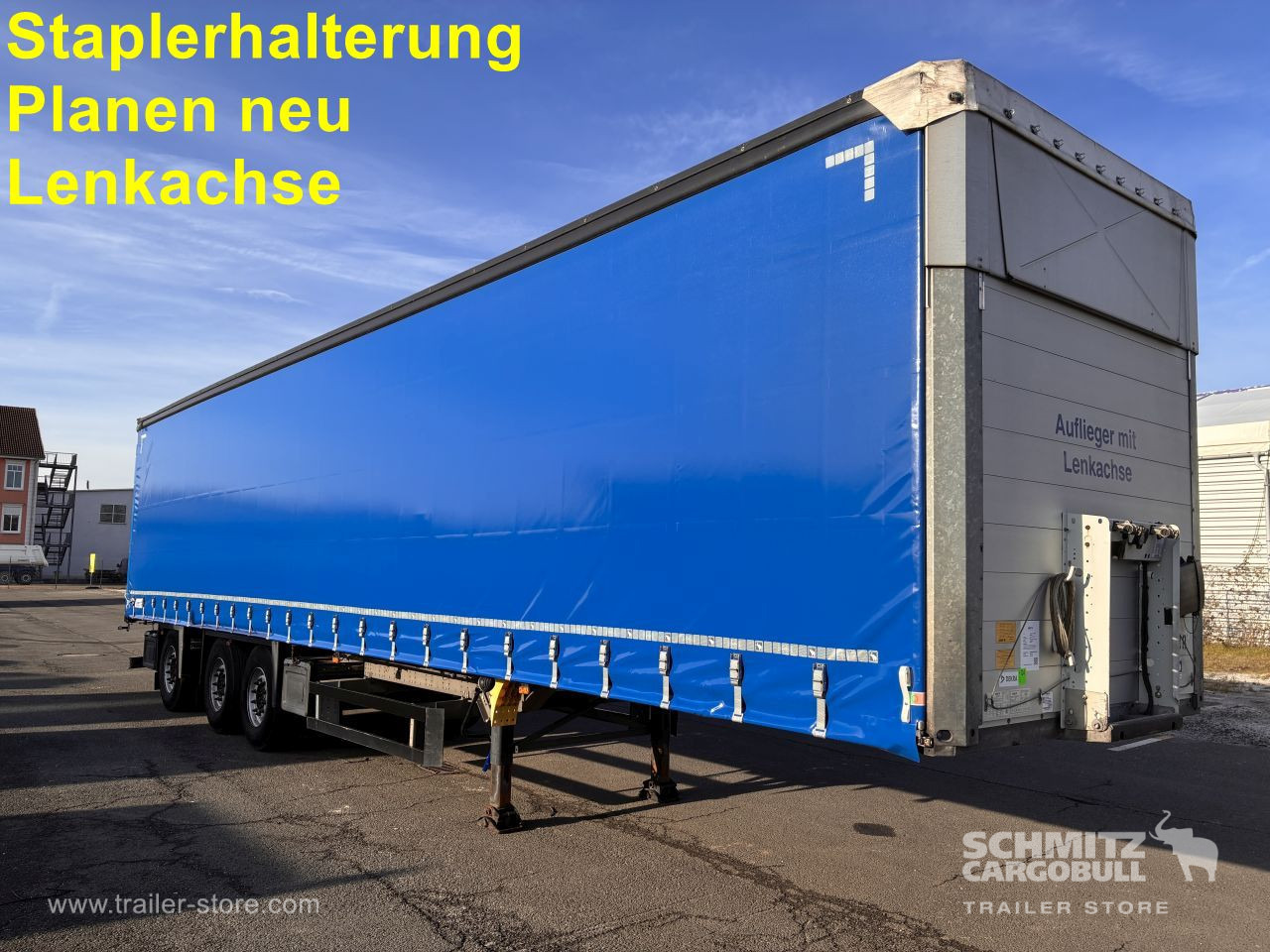SCHMITZ Auflieger Curtainsider Standard Forklift holder - Semi-remorque rideaux coulissants: photos 1 SCHMITZ Auflieger Curtainsider Standard Forklift holder - Semi-remorque rideaux coulissants: photos 1
