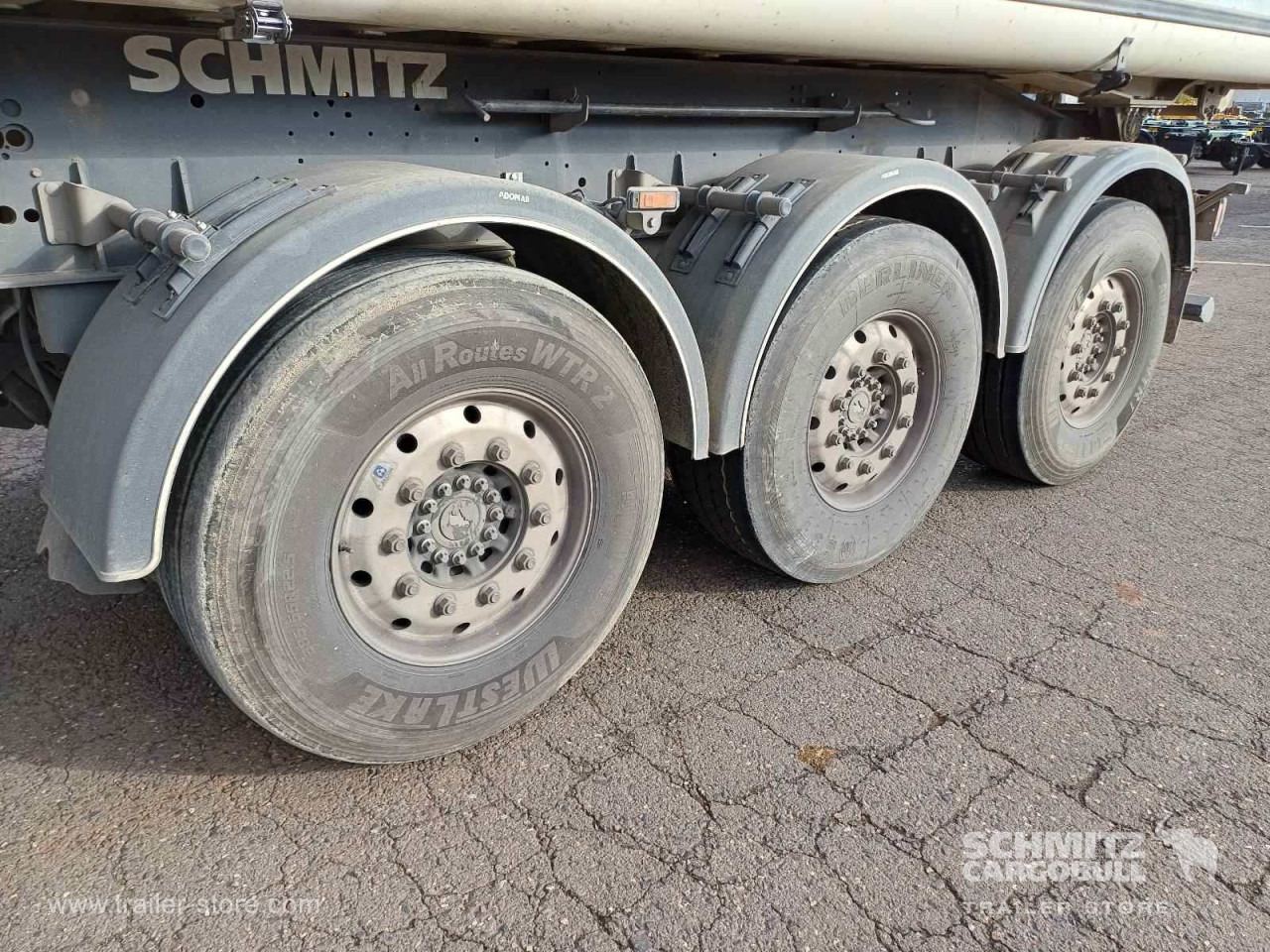 SCHMITZ Auflieger Kipper Alukastenmulde 24m³ - Semi-remorque benne: photos 2 SCHMITZ Auflieger Kipper Alukastenmulde 24m³ - Semi-remorque benne: photos 2