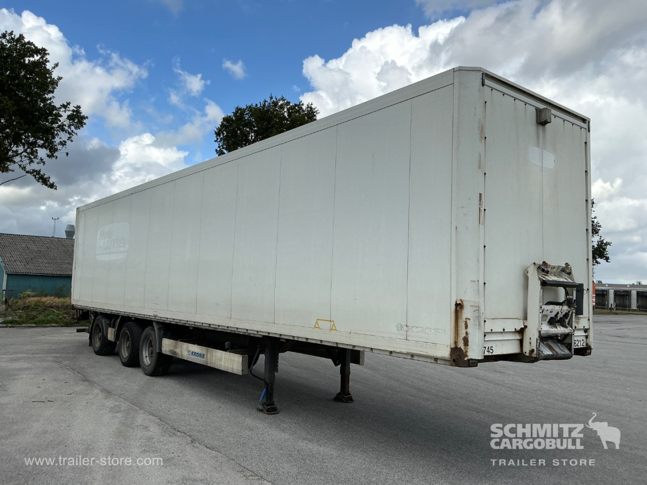 KRONE Dryfreight Standard Taillift - Semi-remorque fourgon: photos 1 KRONE Dryfreight Standard Taillift - Semi-remorque fourgon: photos 1