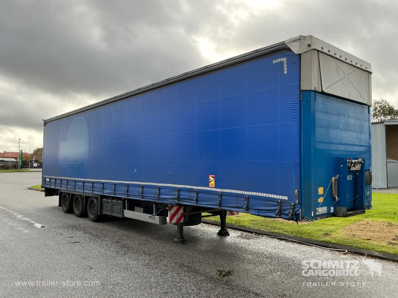SCHMITZ Curtainsider Mega - Semi-remorque rideaux coulissants: photos 1 SCHMITZ Curtainsider Mega - Semi-remorque rideaux coulissants: photos 1