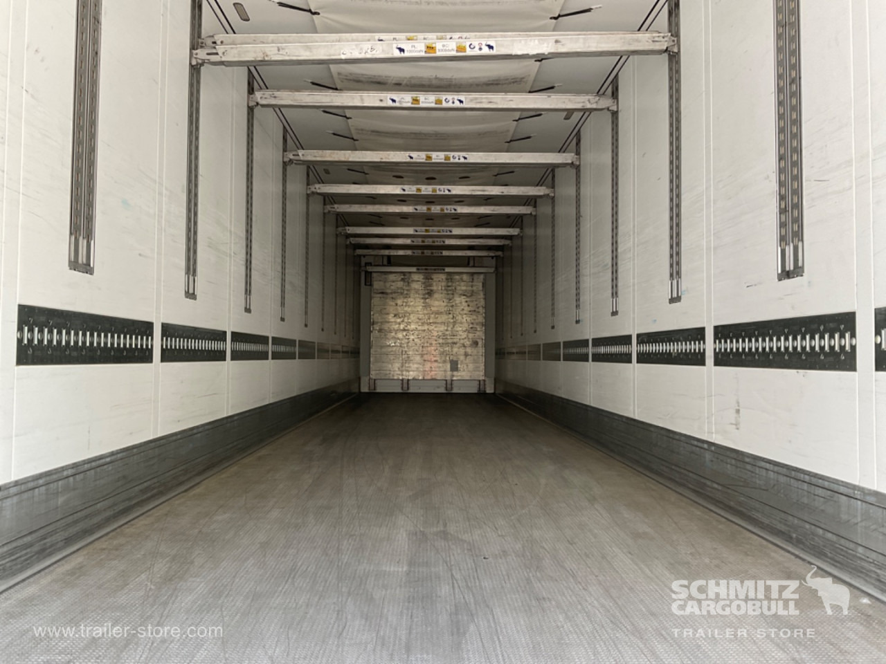 SCHMITZ Reefer Standard Double deck - Semi-remorque isothermique: photos 2 SCHMITZ Reefer Standard Double deck - Semi-remorque isothermique: photos 2