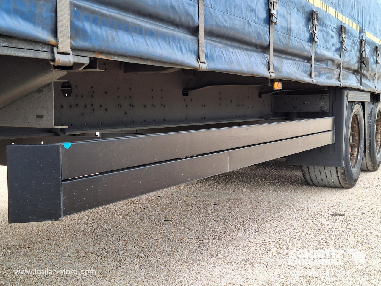 SCHMITZ Curtainsider Mega - Semi-remorque rideaux coulissants: photos 2 SCHMITZ Curtainsider Mega - Semi-remorque rideaux coulissants: photos 2