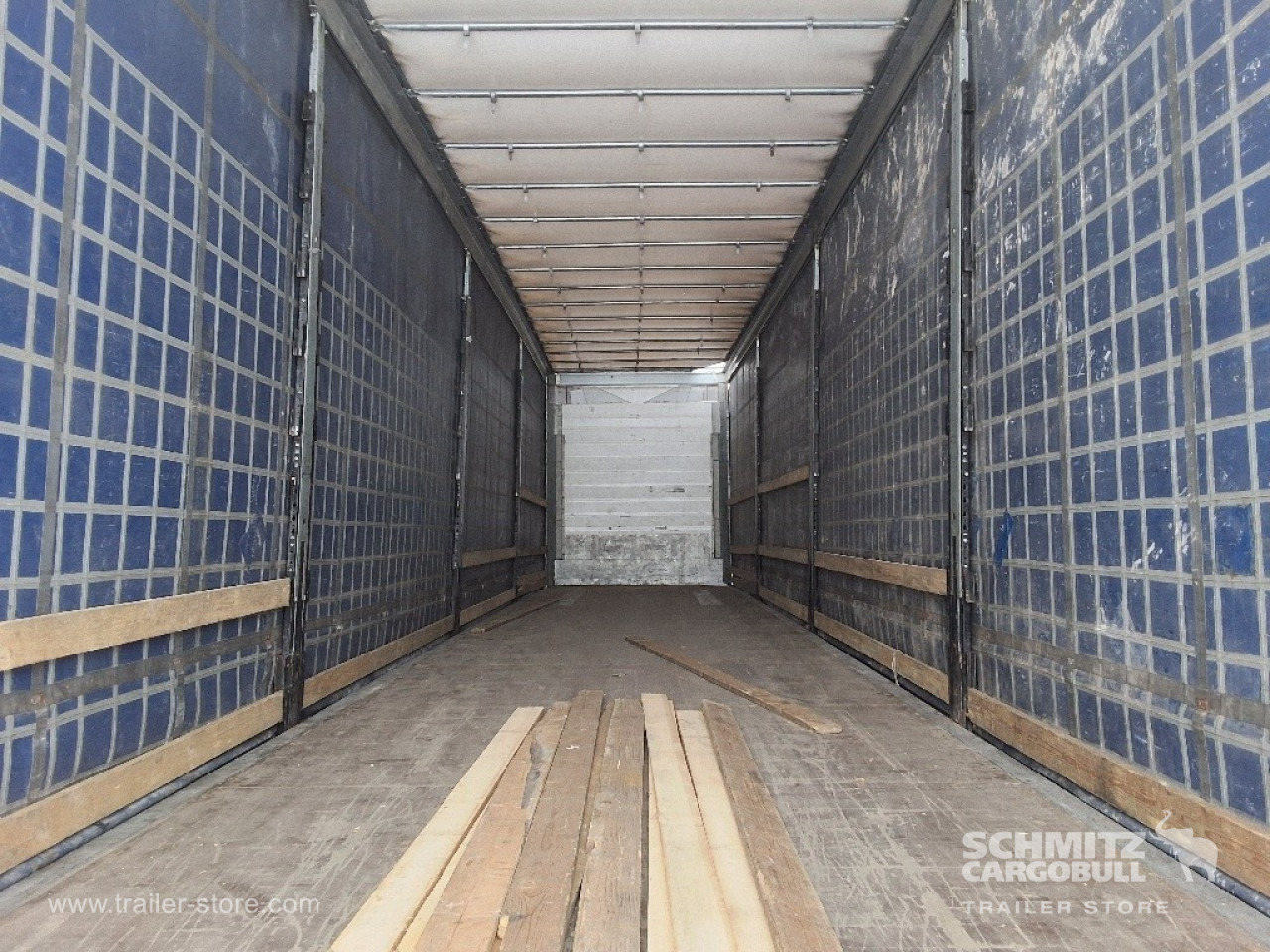 SCHMITZ Curtainsider Mega - Semi-remorque rideaux coulissants: photos 3 SCHMITZ Curtainsider Mega - Semi-remorque rideaux coulissants: photos 3