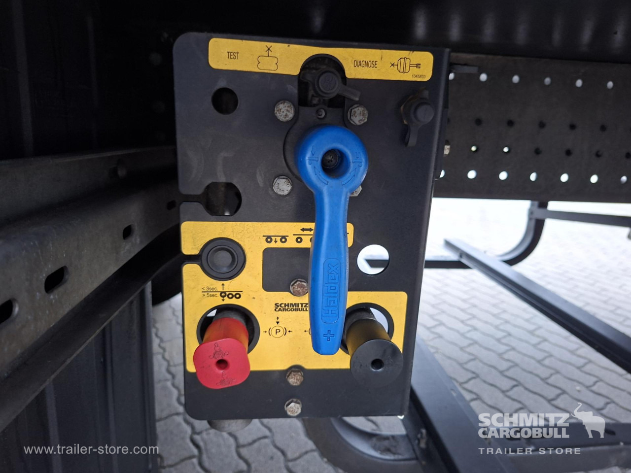 SCHMITZ Reefer Standard Double deck - Semi-remorque isothermique: photos 4 SCHMITZ Reefer Standard Double deck - Semi-remorque isothermique: photos 4