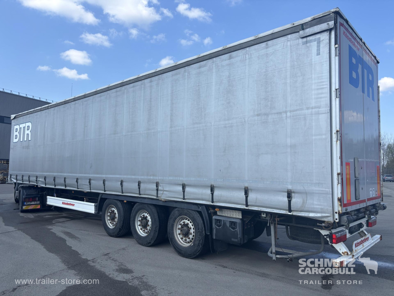 KAESSBOHRER Curtainsider Standard - Semi-remorque rideaux coulissants: photos 4 KAESSBOHRER Curtainsider Standard - Semi-remorque rideaux coulissants: photos 4