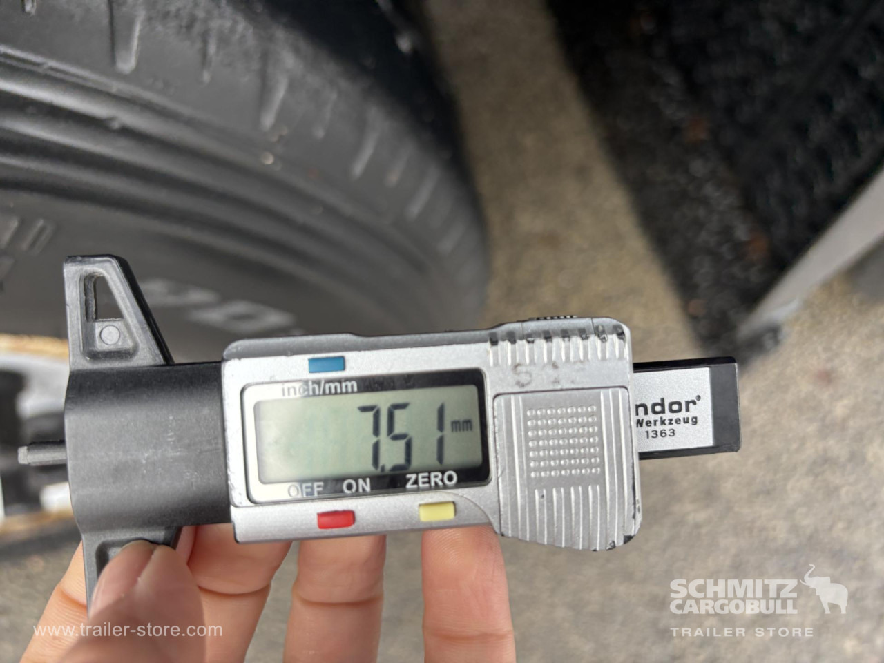 SCHMITZ Curtainsider Standard - Semi-remorque rideaux coulissants: photos 4 SCHMITZ Curtainsider Standard - Semi-remorque rideaux coulissants: photos 4