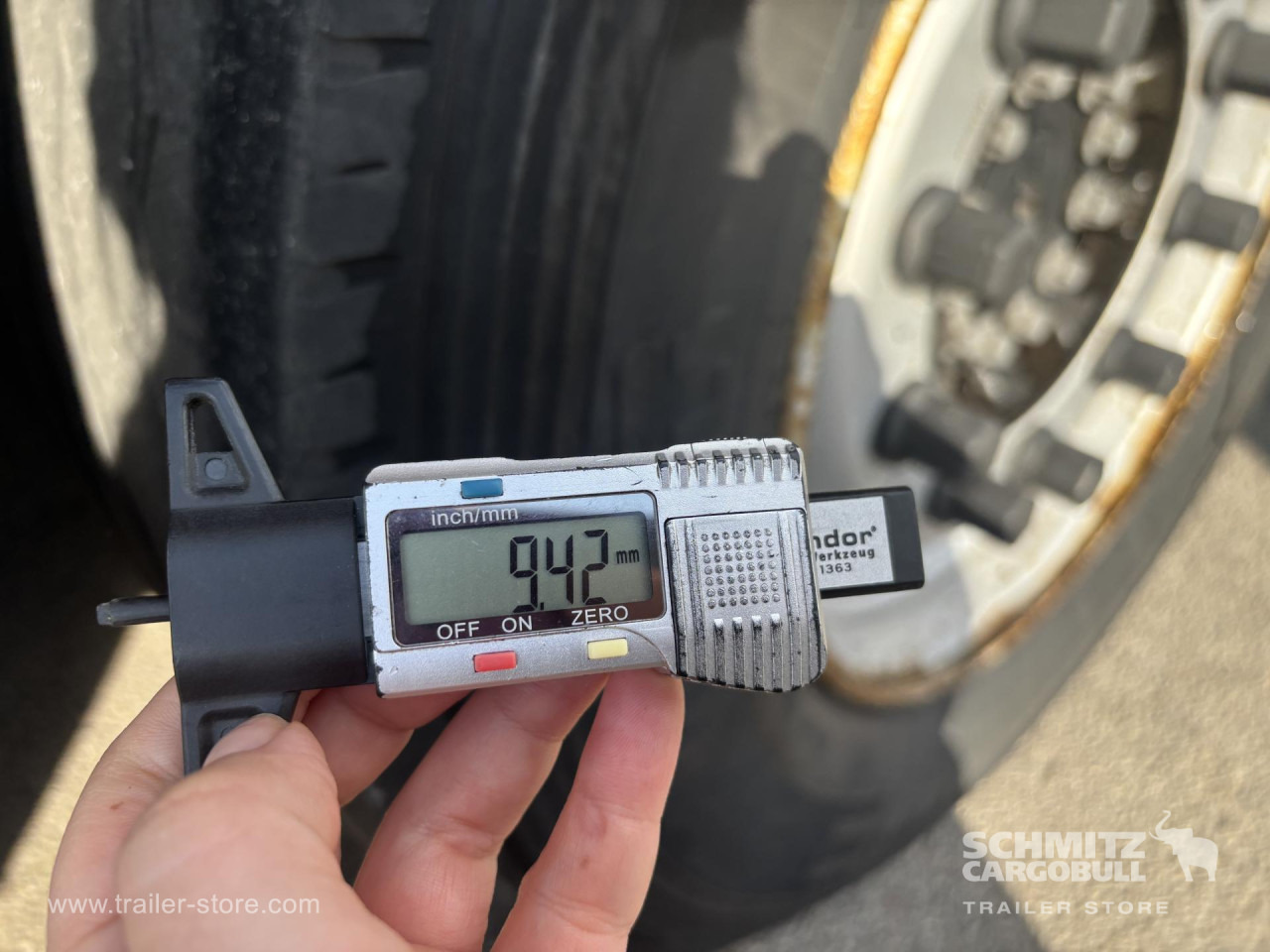 SCHMITZ Curtainsider Standard - Semi-remorque rideaux coulissants: photos 4 SCHMITZ Curtainsider Standard - Semi-remorque rideaux coulissants: photos 4