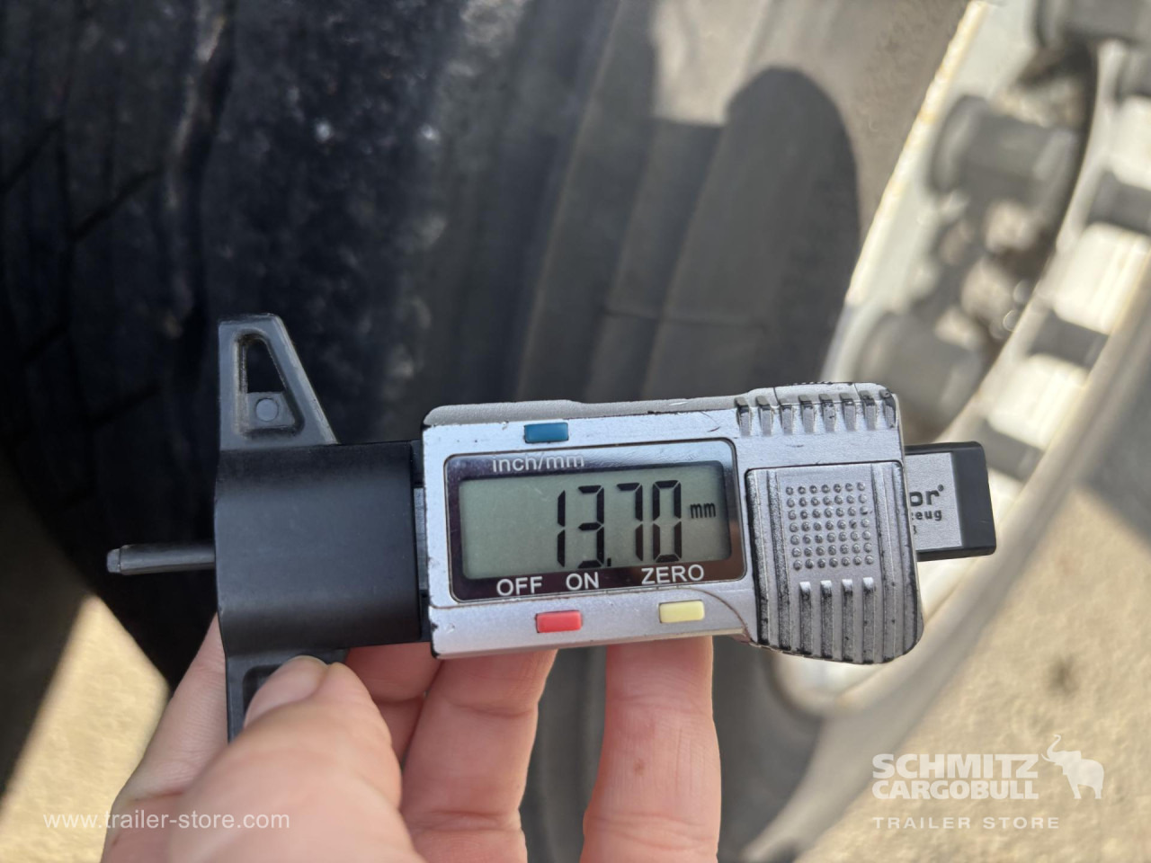 SCHMITZ Curtainsider Standard - Semi-remorque rideaux coulissants: photos 5 SCHMITZ Curtainsider Standard - Semi-remorque rideaux coulissants: photos 5