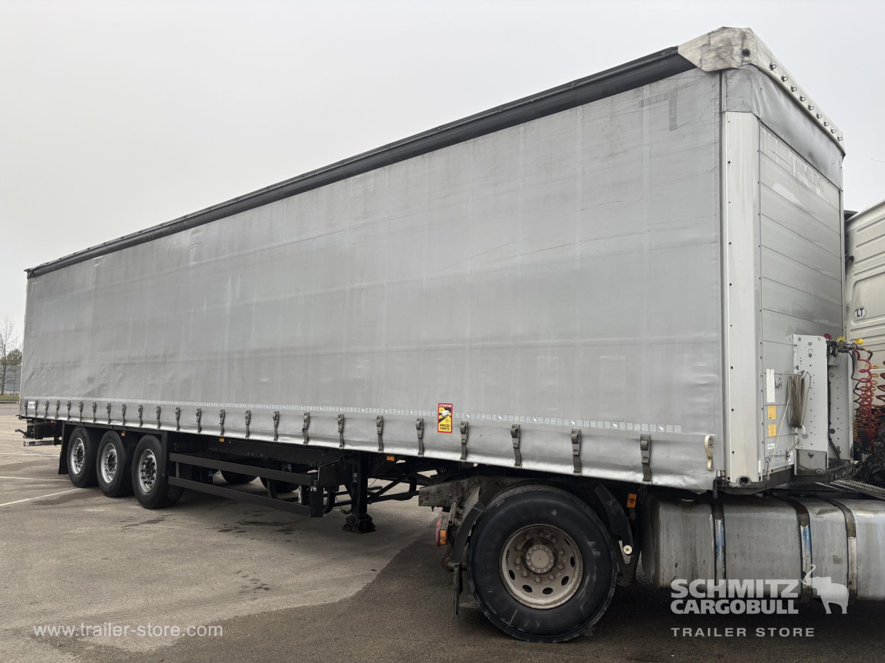 SCHMITZ Curtainsider Standard - Semi-remorque rideaux coulissants: photos 5 SCHMITZ Curtainsider Standard - Semi-remorque rideaux coulissants: photos 5