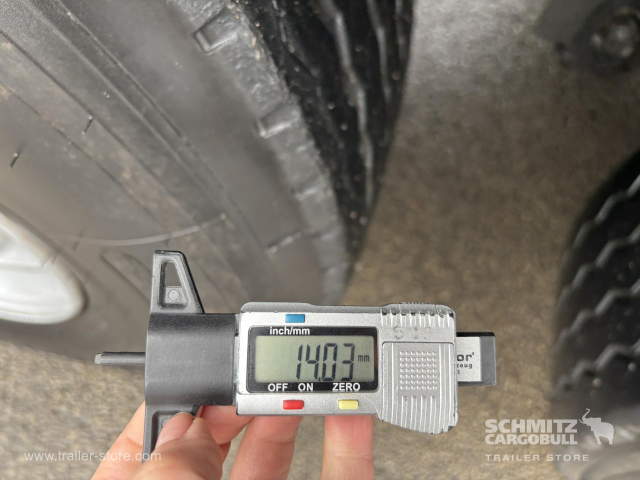 SCHMITZ Curtainsider Standard - Semi-remorque rideaux coulissants: photos 2 SCHMITZ Curtainsider Standard - Semi-remorque rideaux coulissants: photos 2