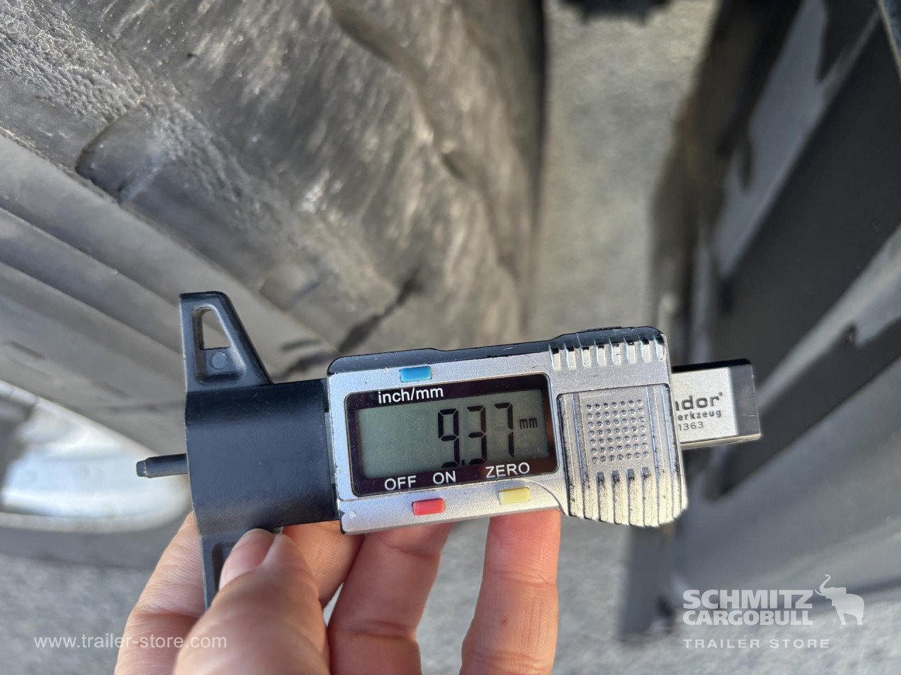 SCHMITZ Curtainsider Standard - Semi-remorque rideaux coulissants: photos 5 SCHMITZ Curtainsider Standard - Semi-remorque rideaux coulissants: photos 5