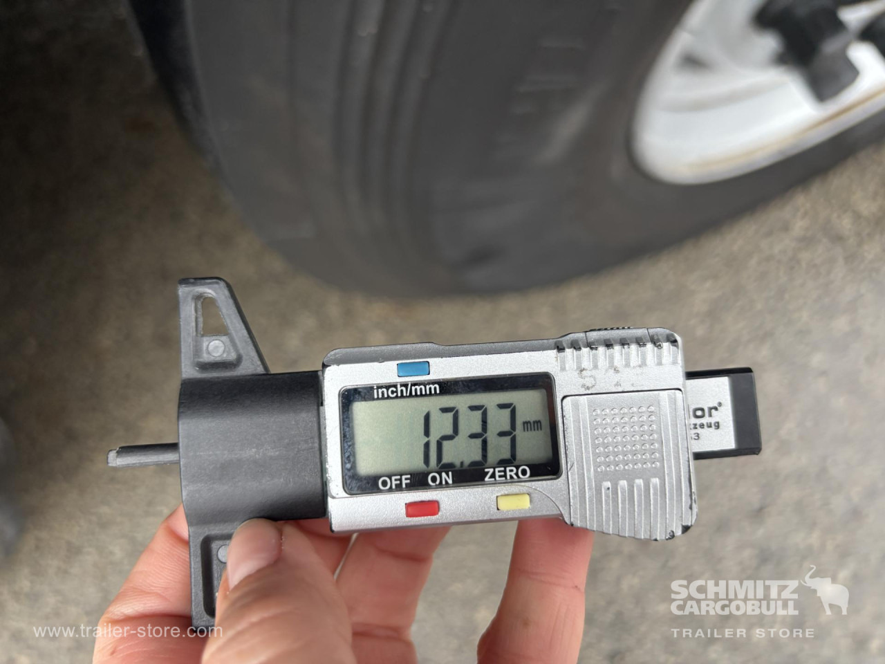 SCHMITZ Curtainsider Standard - Semi-remorque rideaux coulissants: photos 3 SCHMITZ Curtainsider Standard - Semi-remorque rideaux coulissants: photos 3