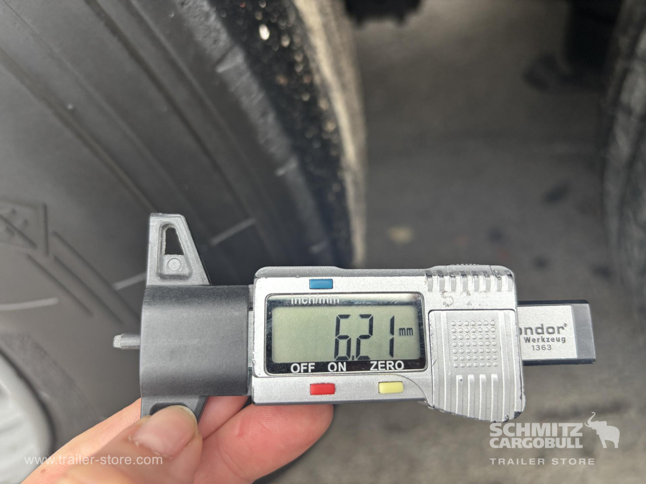 SCHMITZ Curtainsider Standard - Semi-remorque rideaux coulissants: photos 3 SCHMITZ Curtainsider Standard - Semi-remorque rideaux coulissants: photos 3