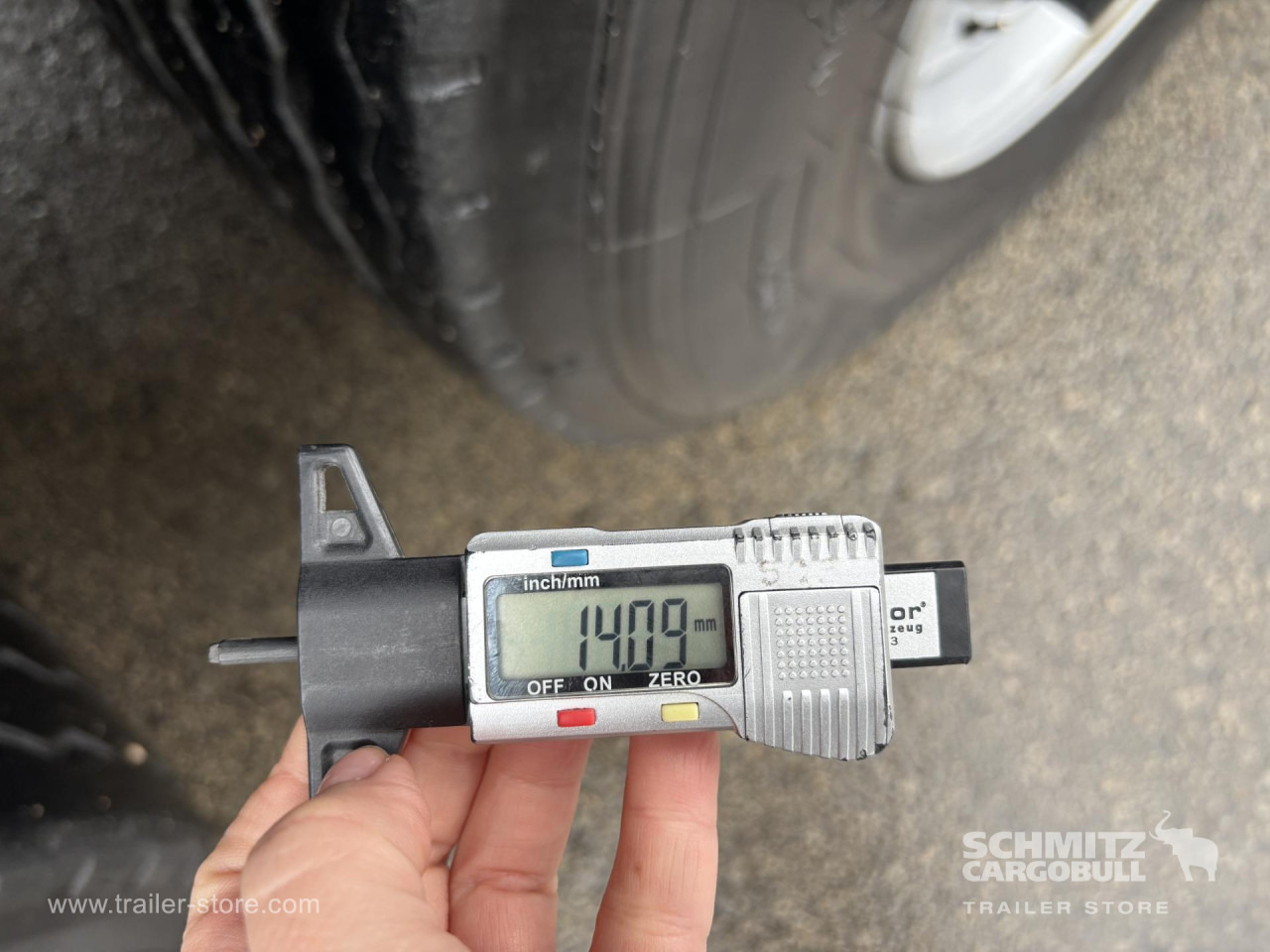 SCHMITZ Curtainsider Standard - Semi-remorque rideaux coulissants: photos 4 SCHMITZ Curtainsider Standard - Semi-remorque rideaux coulissants: photos 4