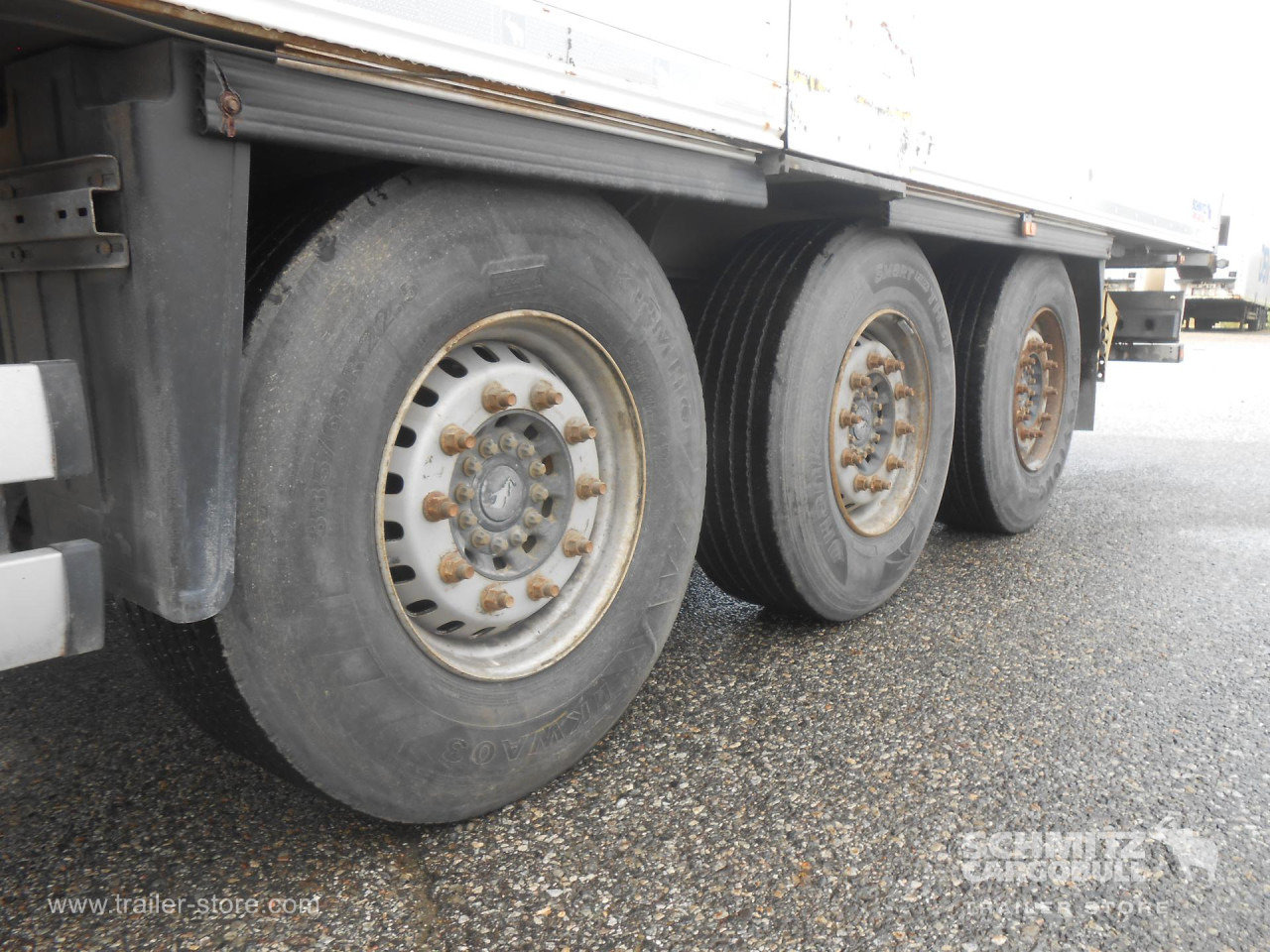 SCHMITZ Reefer Multitemp - Semi-remorque isothermique: photos 4 SCHMITZ Reefer Multitemp - Semi-remorque isothermique: photos 4