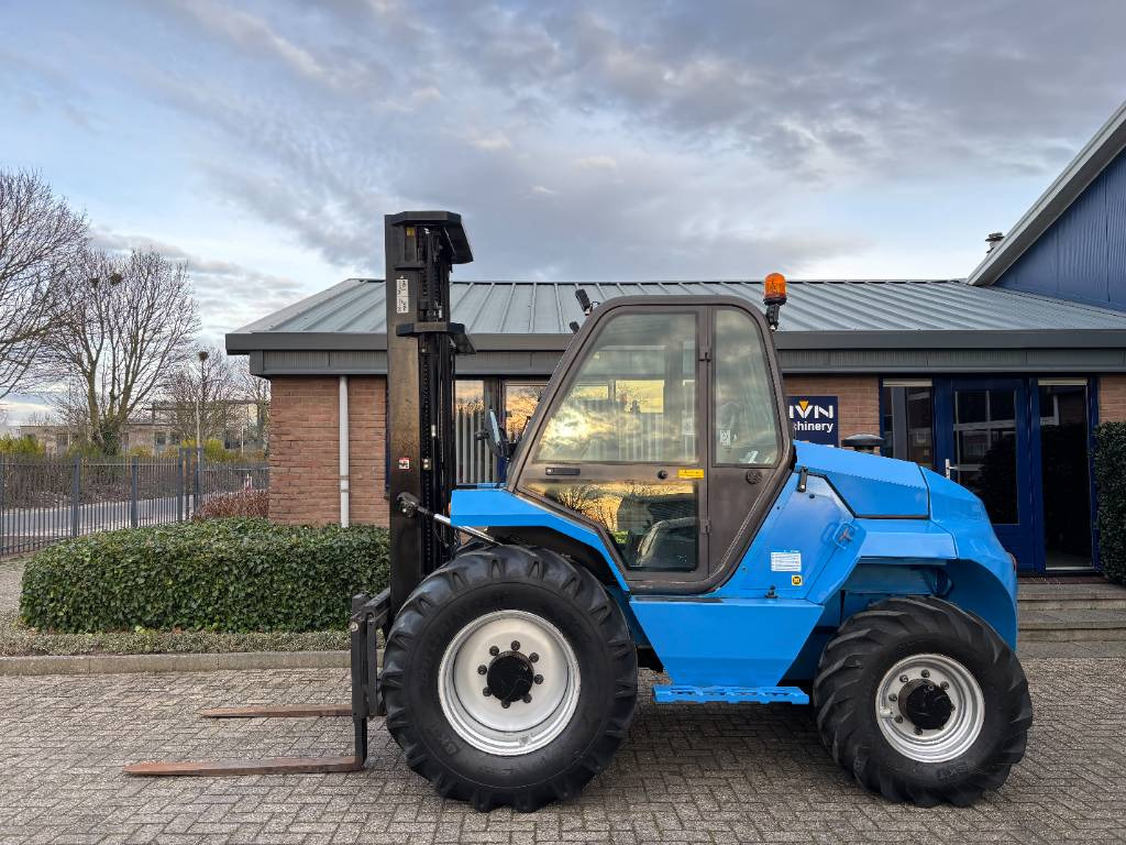 Manitou M 30.4 - Chariot élévateur: photos 1 Manitou M 30.4 - Chariot élévateur: photos 1