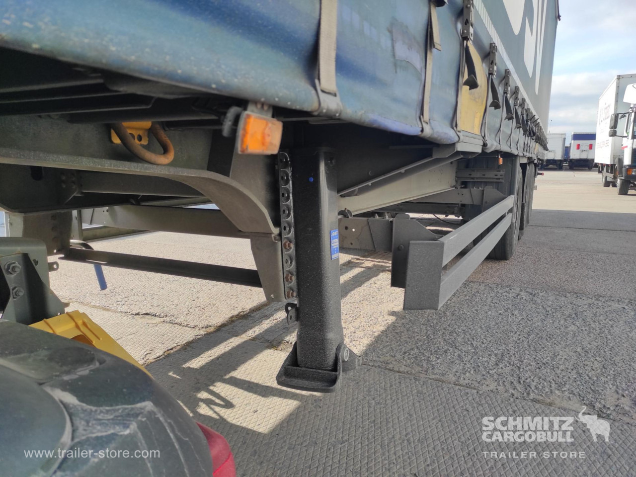 SCHMITZ Напівпричіп Стандартний - Semi-remorque rideaux coulissants: photos 4 SCHMITZ Напівпричіп Стандартний - Semi-remorque rideaux coulissants: photos 4