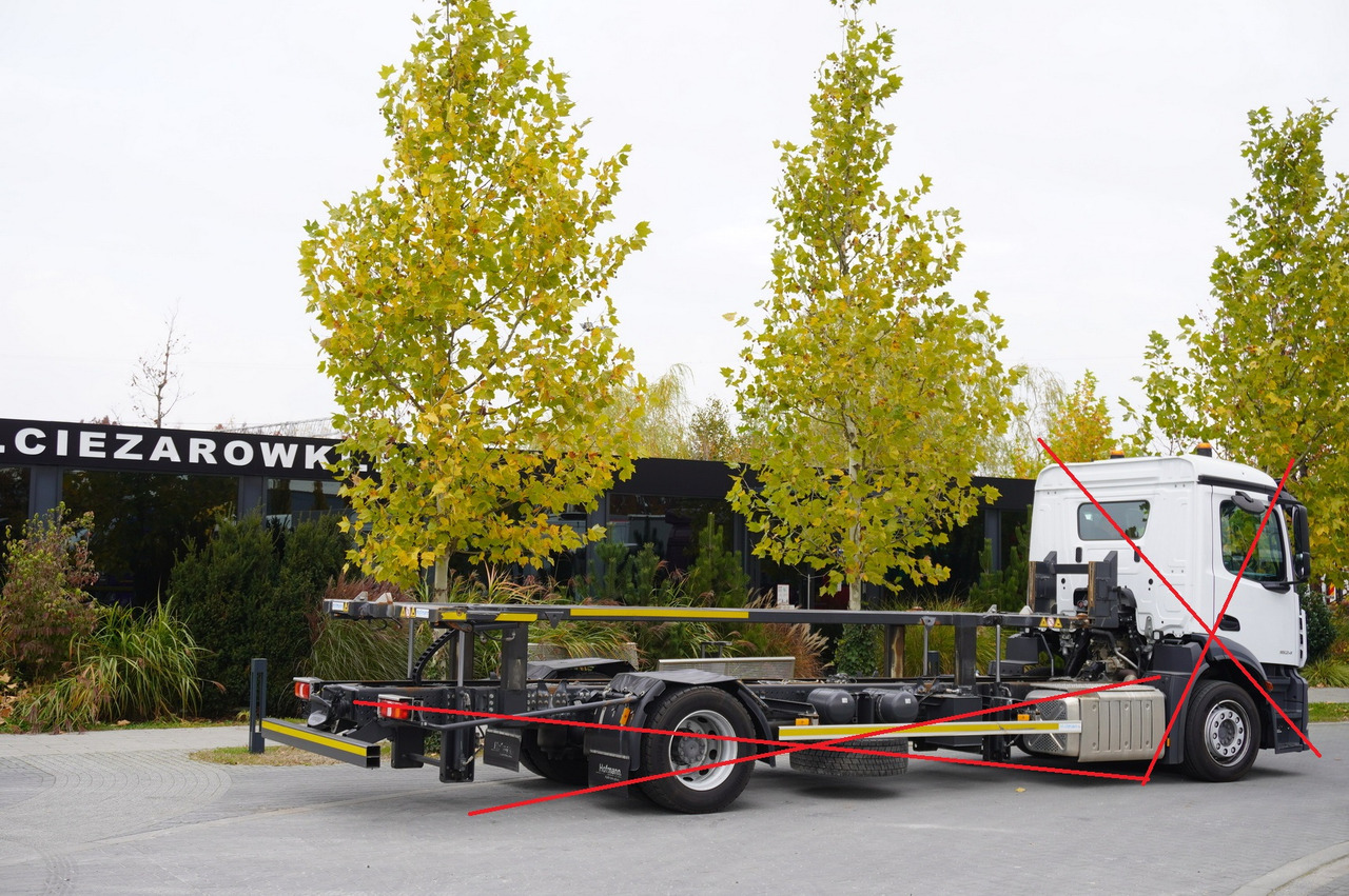 BDF construction lifted hydraulically by 50 cm - Frame/ Châssis: photos 3 BDF construction lifted hydraulically by 50 cm - Frame/ Châssis: photos 3