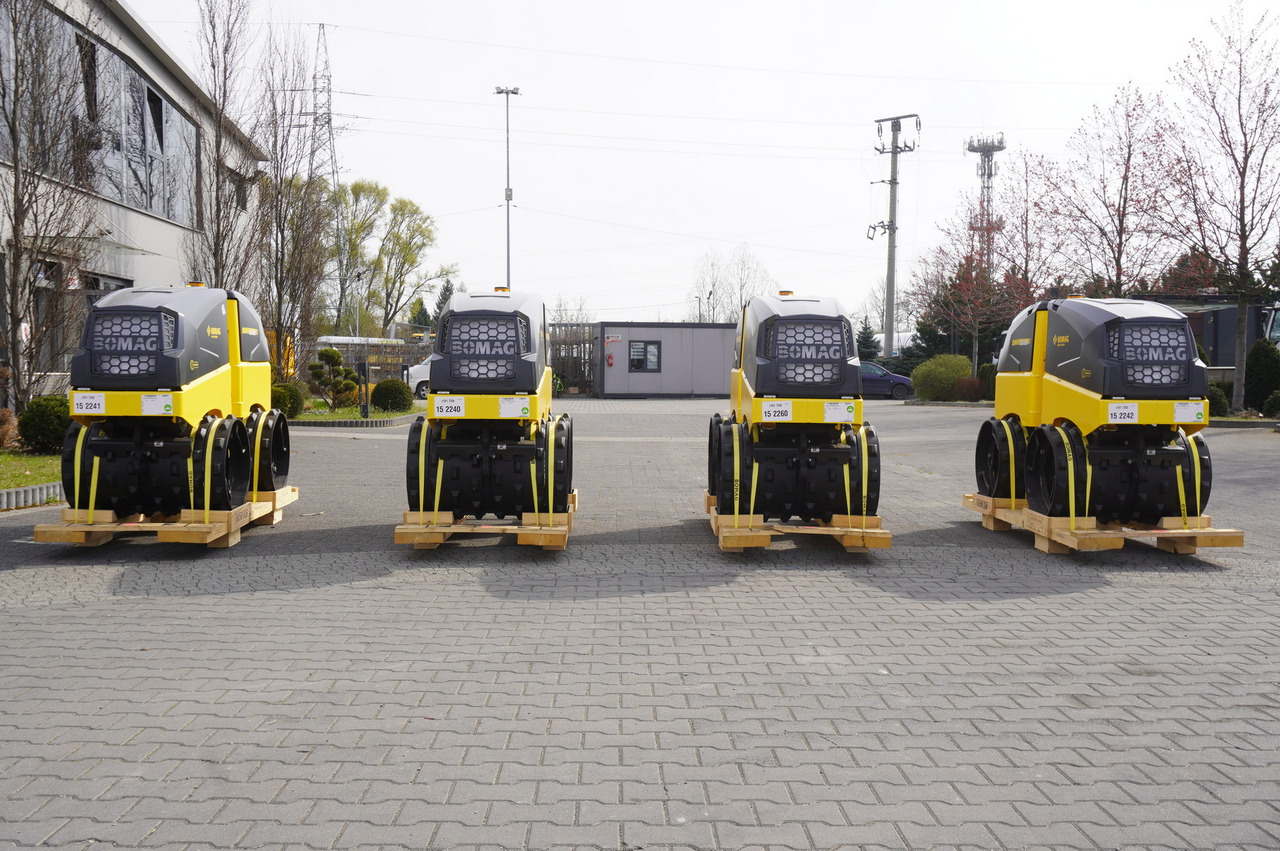 BOMAG BMP 8500 brand-new trench roller / Remote Control / 4 units - Rouleau compresseur: photos 2 BOMAG BMP 8500 brand-new trench roller / Remote Control / 4 units - Rouleau compresseur: photos 2