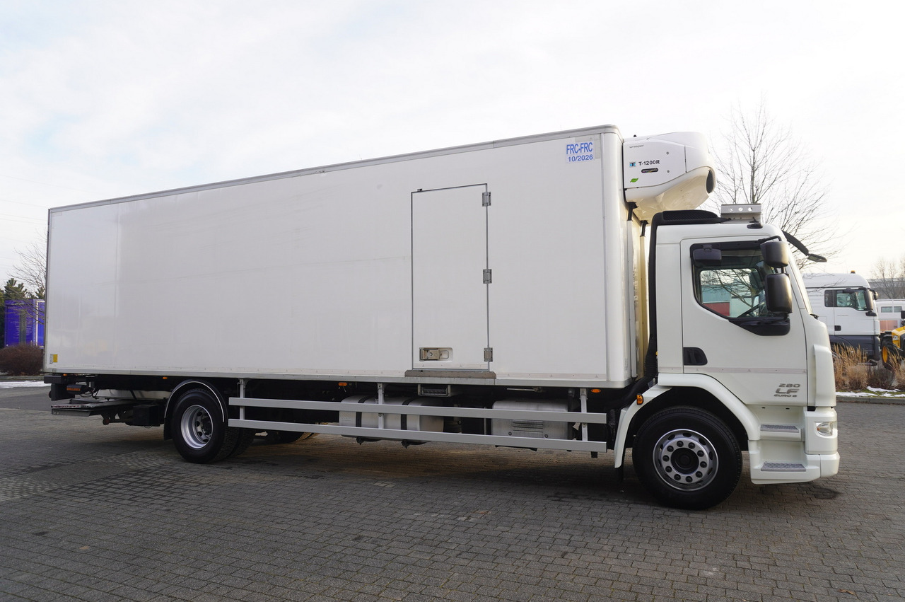 DAF LF 280 / Chereau multi-temperature refrigerator / Dhollandia DHSM.30 lift 2000 kg - Camion frigorifique: photos 5 DAF LF 280 / Chereau multi-temperature refrigerator / Dhollandia DHSM.30 lift 2000 kg - Camion frigorifique: photos 5