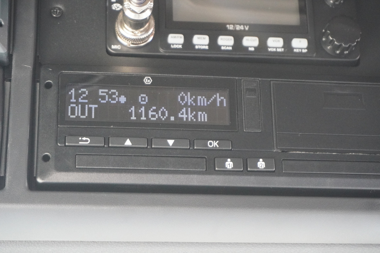 DAF NEW DAF XF 450 6x2 / 2025 / NEW Lamberet 18 EPAL Refrigerator / Carrier Supra 850 MT / Multitemperature / No mileage - Camion frigorifique: photos 2 DAF NEW DAF XF 450 6x2 / 2025 / NEW Lamberet 18 EPAL Refrigerator / Carrier Supra 850 MT / Multitemperature / No mileage - Camion frigorifique: photos 2