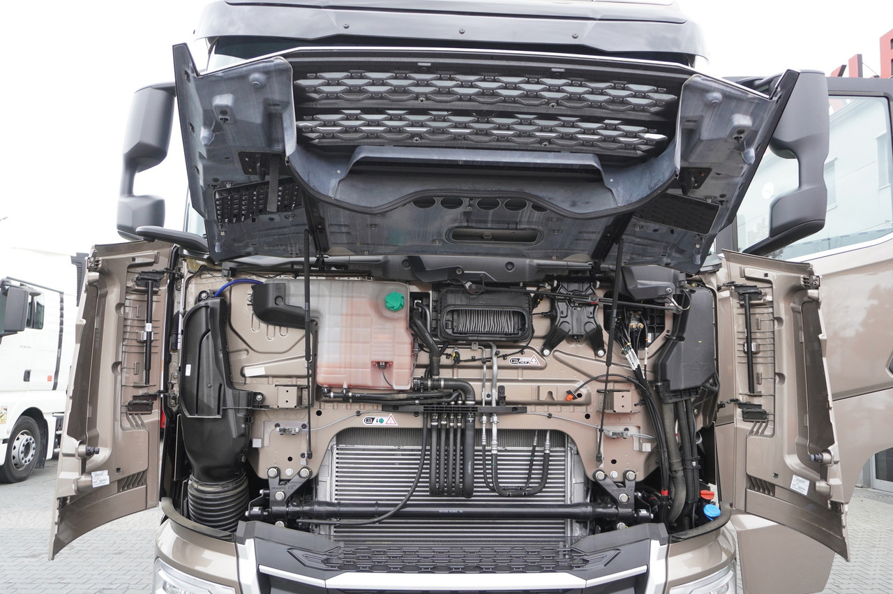 Camion frigorifique neuf DAF NEW XG 480 6×2 / 2025 / KRONE 20 EPAL Doppelstock Refrigerator / Thermoking T-1000R / No mileage / steered axle: photos 15