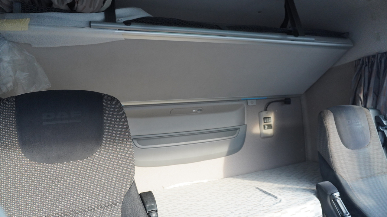 Camion fourgon DAF XF 410 EURO 6 /410 HP / 20 EPAL / Dhollandia lift 1500 kg: photos 23 Camion fourgon DAF XF 410 EURO 6 /410 HP / 20 EPAL / Dhollandia lift 1500 kg: photos 23