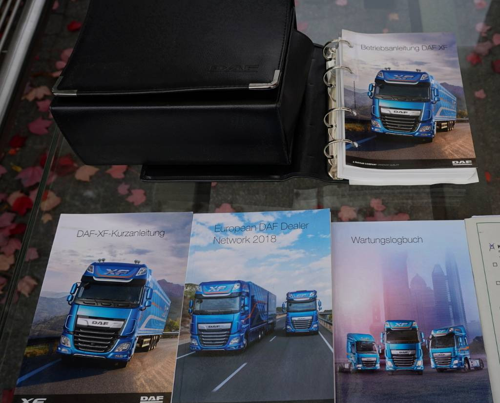Camion frigorifique DAF XF 450 6×2 E6 / Refrigerator Lacapitaine / ATP/FRC to 2027 / 18 pallets: photos 24 Camion frigorifique DAF XF 450 6×2 E6 / Refrigerator Lacapitaine / ATP/FRC to 2027 / 18 pallets: photos 24