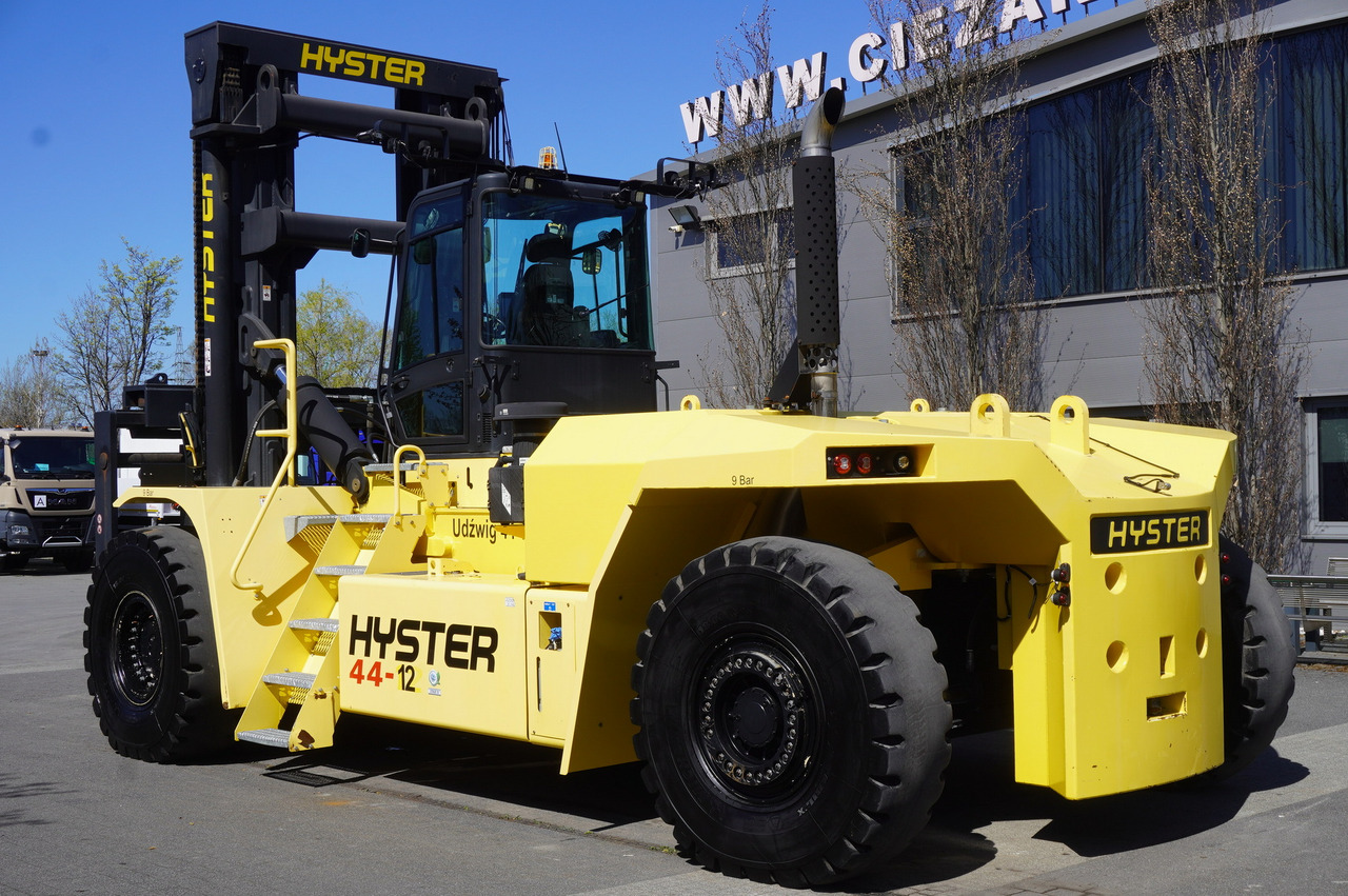Hyster h44xms-12 / capacity 44 t / 3900 MTH - Chariot porte-conteneur: photos 3 Hyster h44xms-12 / capacity 44 t / 3900 MTH - Chariot porte-conteneur: photos 3
