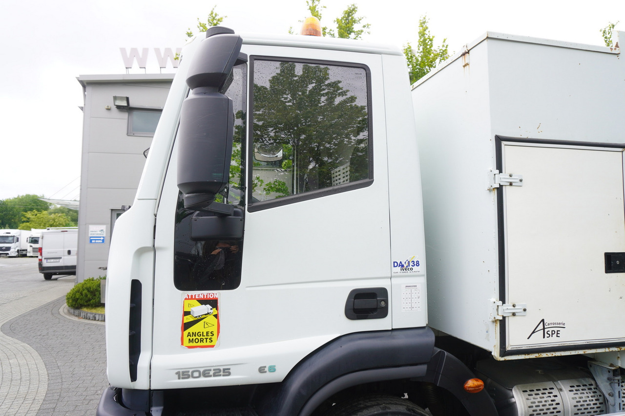 Remorqueuse IVECO Eurocargo 150 E25 / 90 tho. km !!! / Tow truck: photos 19