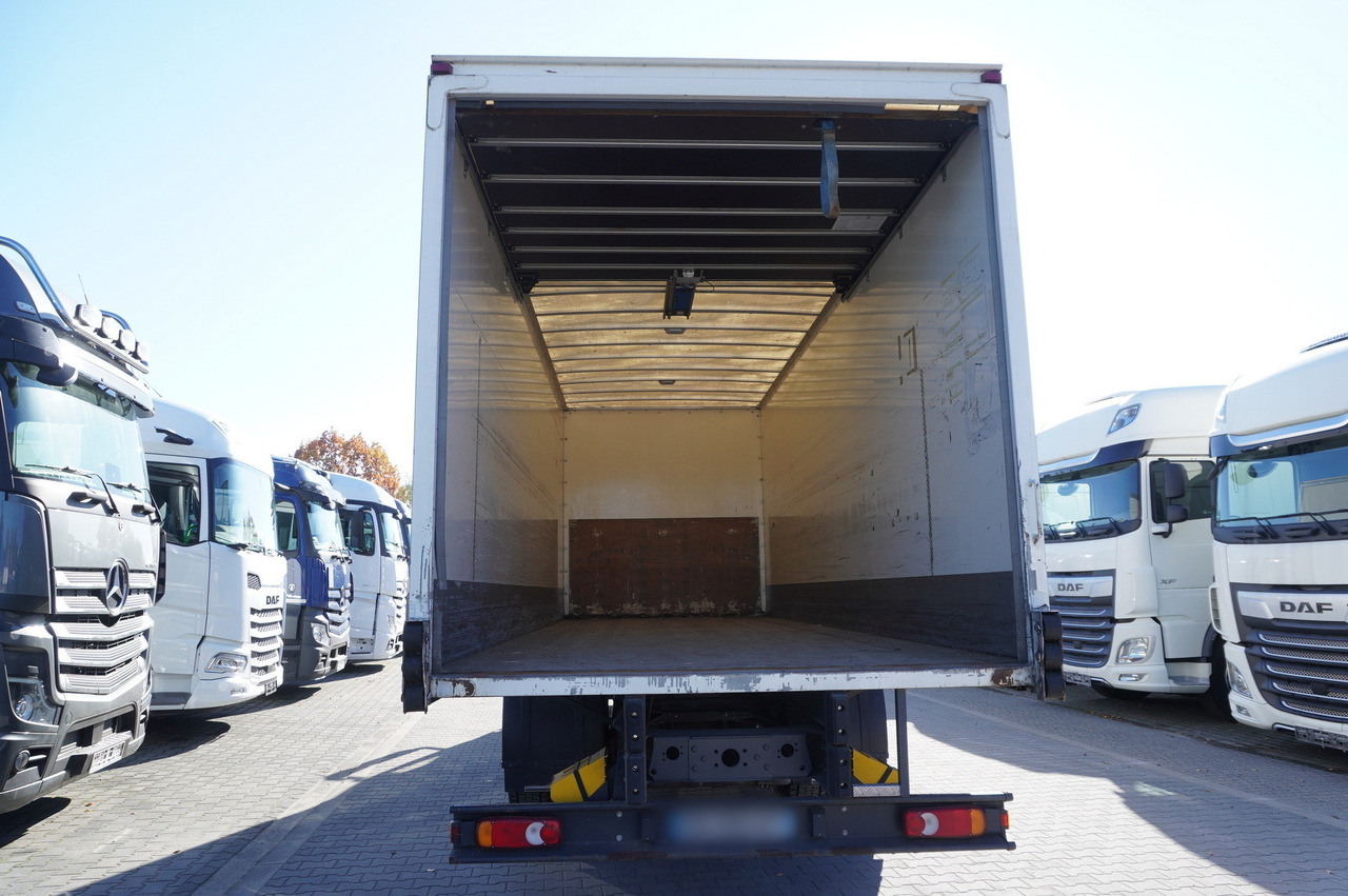 IVECO Eurocargo 160E21 / Only 11 thousand km!!! / Box 18 EPAL - Camion fourgon: photos 5 IVECO Eurocargo 160E21 / Only 11 thousand km!!! / Box 18 EPAL - Camion fourgon: photos 5