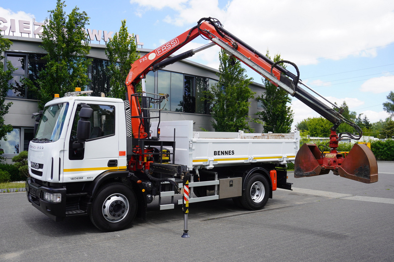 Camion plateau, Camion grue IVECO Eurocargo 160E22 EEV Dump truck / Bortmatic / Crane FASSI F95A.0.22: photos 18