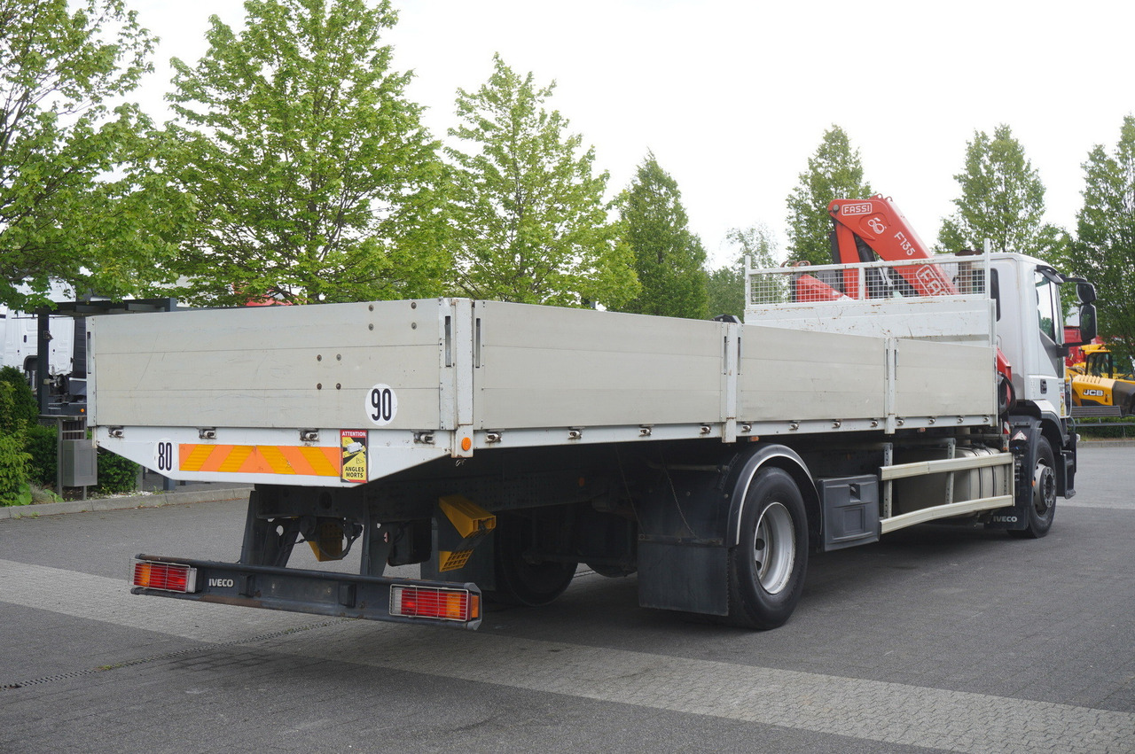 Crédit-bail de IVECO STRALIS 19.310 E6 / Flatbed 19 EPAL / FASSI F135 / 225 MTH! / 5.7 T IVECO STRALIS 19.310 E6 / Flatbed 19 EPAL / FASSI F135 / 225 MTH! / 5.7 T: photos 9
