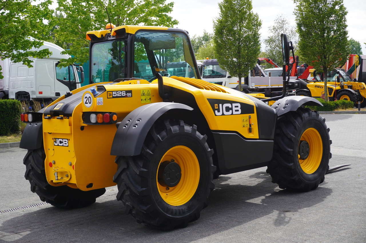 JCB 526-56 AGRI Plus / 5.6 m telescopic loader / joystick - Chariot télescopique: photos 5 JCB 526-56 AGRI Plus / 5.6 m telescopic loader / joystick - Chariot télescopique: photos 5