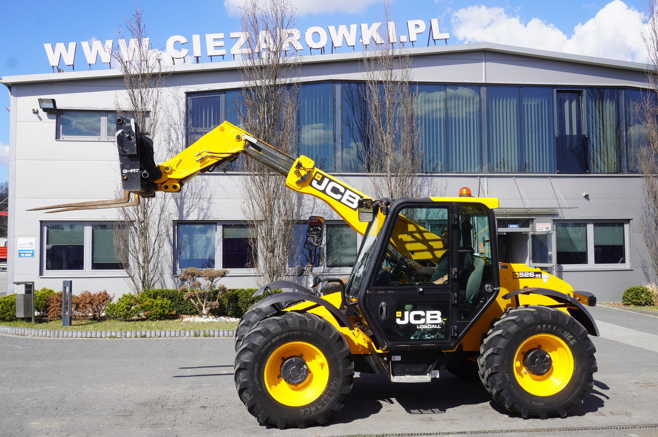 JCB 526-56 AGRI Plus / 5.6 m telescopic loader / joystick - Chariot télescopique: photos 1 JCB 526-56 AGRI Plus / 5.6 m telescopic loader / joystick - Chariot télescopique: photos 1