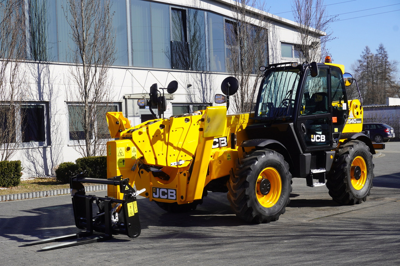 JCB 540-200 Telescopic Loader / 20m / joystick - Chariot télescopique: photos 5 JCB 540-200 Telescopic Loader / 20m / joystick - Chariot télescopique: photos 5
