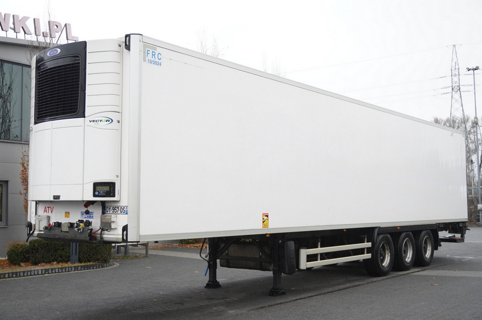 LAMBERET refrigerated semi-trailer / Carrier Vector 1550 unit - Semi-remorque frigorifique: photos 2 LAMBERET refrigerated semi-trailer / Carrier Vector 1550 unit - Semi-remorque frigorifique: photos 2