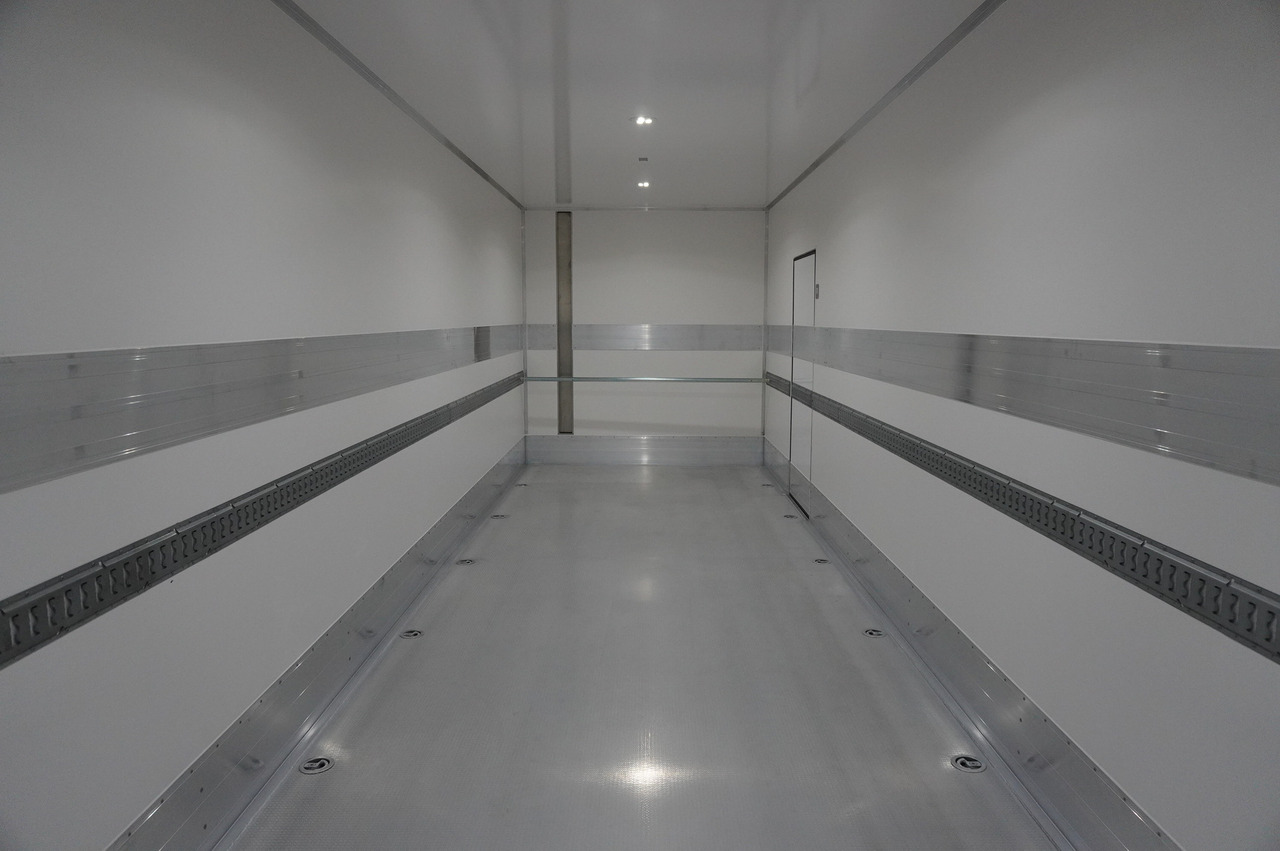 Camion isothermique neuf MAN New TGX 26.400 / NEW IGLOOCAR refrigerator 20 pallets / 6×2 / 2024 / 2 units: photos 10