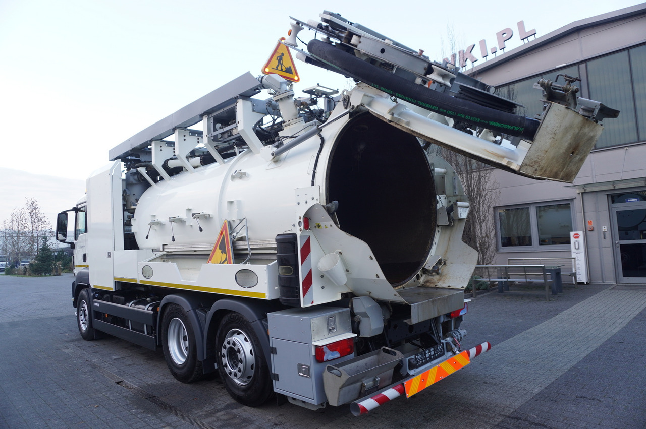 MAN TGS 26.360 E6 / RIVARD sewage cleaner 18 m3 / 130 tho. km / steering axle - Camion hydrocureur: photos 5 MAN TGS 26.360 E6 / RIVARD sewage cleaner 18 m3 / 130 tho. km / steering axle - Camion hydrocureur: photos 5