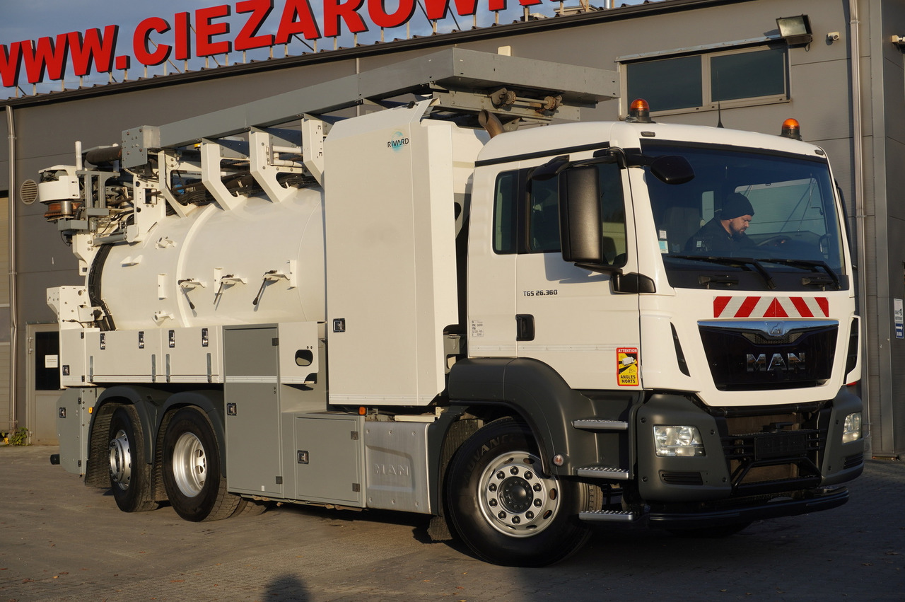 MAN TGS 26.360 E6 / RIVARD sewage cleaner 18 m3 / 180 tho. km / steering axle / 2 units - Camion hydrocureur: photos 2 MAN TGS 26.360 E6 / RIVARD sewage cleaner 18 m3 / 180 tho. km / steering axle / 2 units - Camion hydrocureur: photos 2