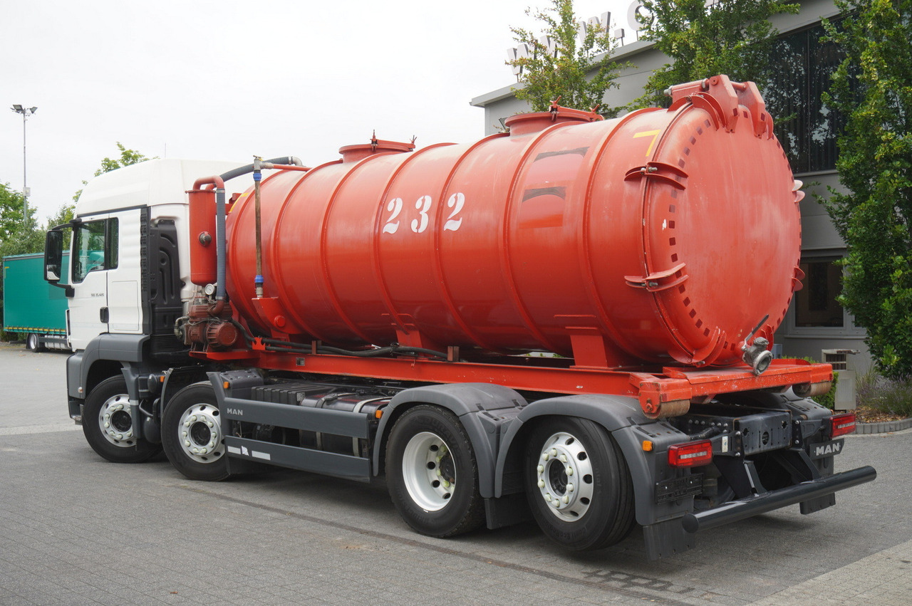 MAN TGS 35.420 8×2 / NEW septic barrel 13000 L / 3 steered axles - Enfouisseur à dents: photos 3 MAN TGS 35.420 8×2 / NEW septic barrel 13000 L / 3 steered axles - Enfouisseur à dents: photos 3