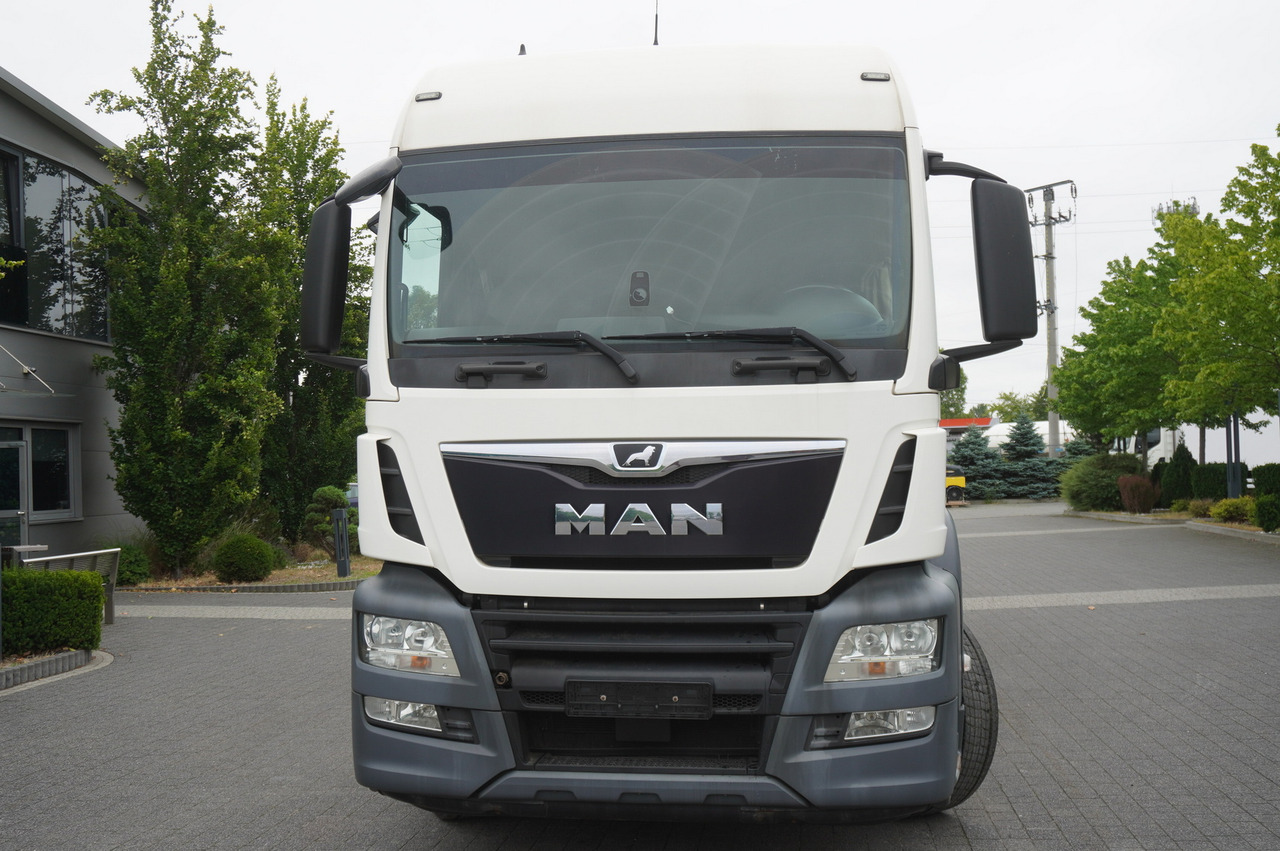 Enfouisseur à dents MAN TGS 35.420 8×2 / NEW septic barrel 13000 L / 3 steered axles: photos 7