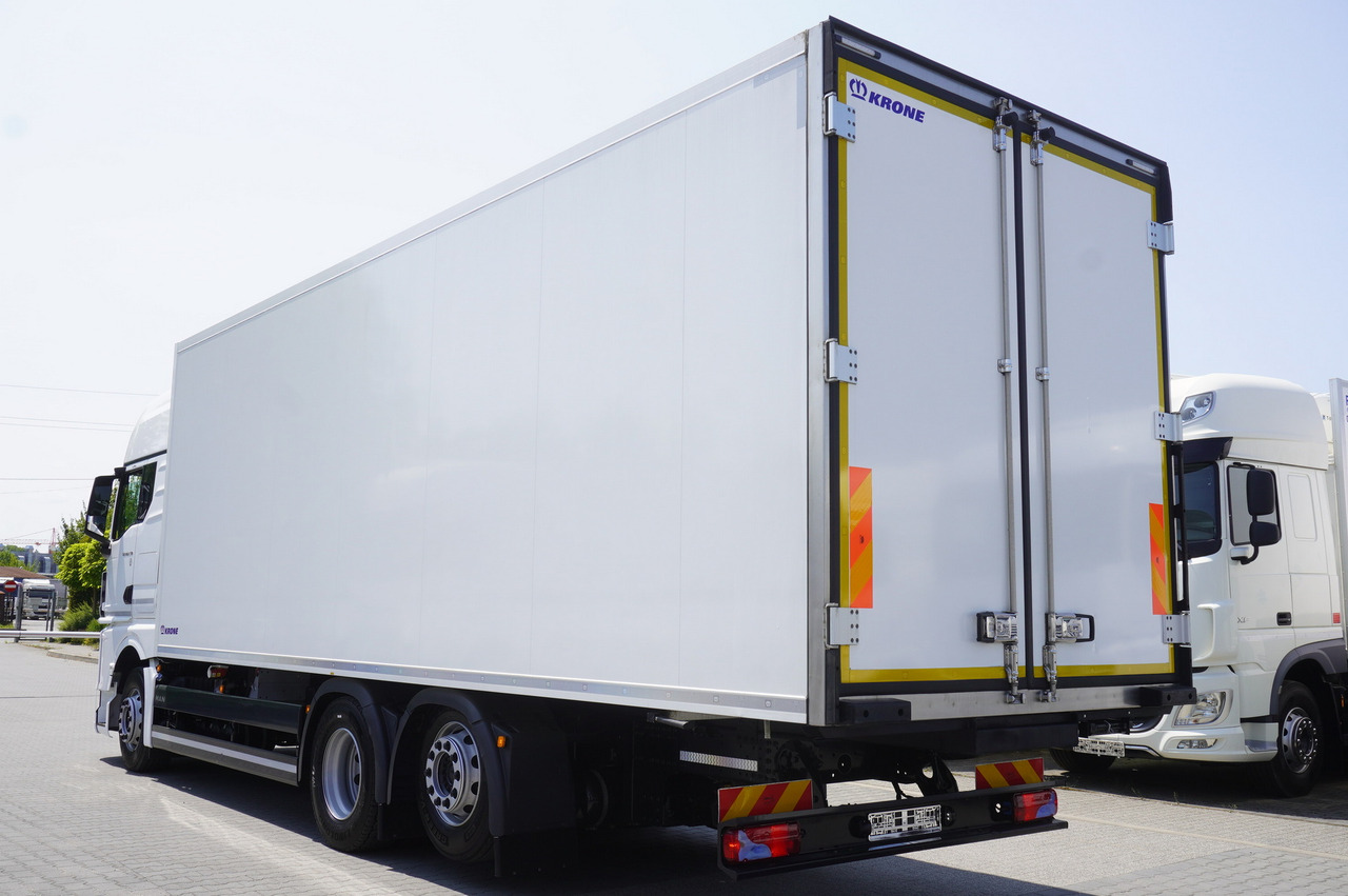 MAN TGX 26.470 / 2022 / Krone Refrigerator 40 EPAL Multitemp Dopplestock / Carrier Supra 950 MT - Camion frigorifique: photos 4 MAN TGX 26.470 / 2022 / Krone Refrigerator 40 EPAL Multitemp Dopplestock / Carrier Supra 950 MT - Camion frigorifique: photos 4