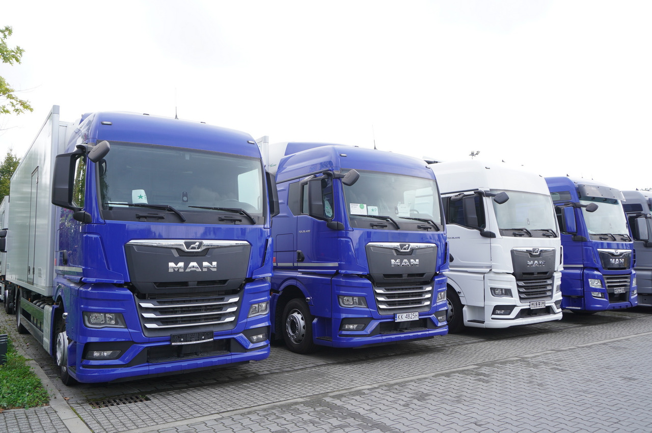 MAN TGX 26.470 / 2022 / Multitemperature refrigerator / Several units - Camion frigorifique: photos 2 MAN TGX 26.470 / 2022 / Multitemperature refrigerator / Several units - Camion frigorifique: photos 2