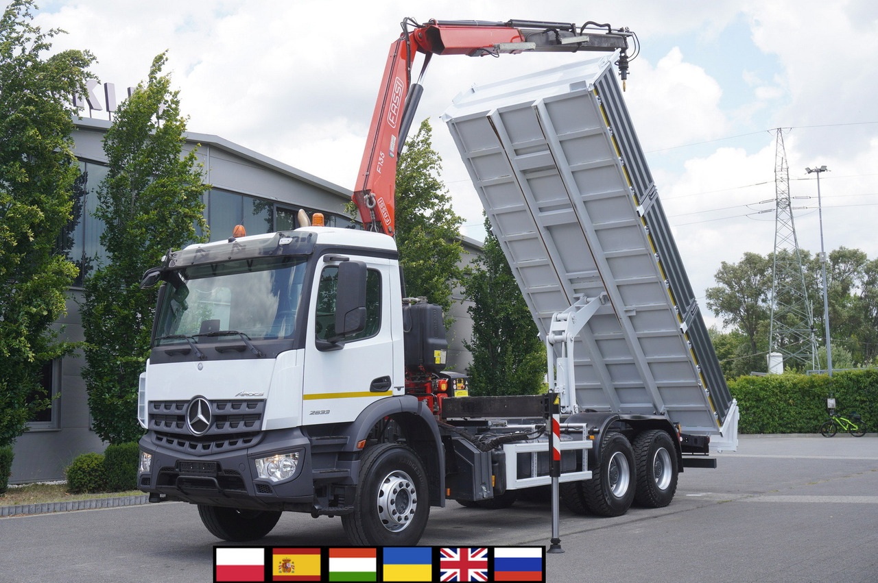 MERCEDES-BENZ AROCS 2633 6x4 / 5.5 T crane FASSI F135 / Tipper 15 EPAL - Camion grue: photos 1 MERCEDES-BENZ AROCS 2633 6x4 / 5.5 T crane FASSI F135 / Tipper 15 EPAL - Camion grue: photos 1