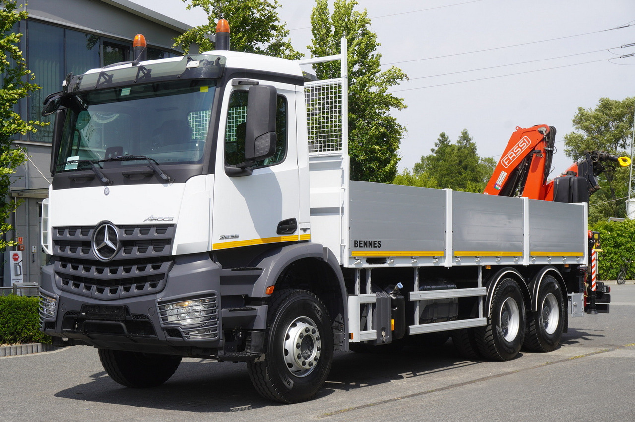 MERCEDES-BENZ AROCS 2636 Flatbed / HDS FASSI F175 7.7 T / 150,000 km - Grue mobile: photos 3 MERCEDES-BENZ AROCS 2636 Flatbed / HDS FASSI F175 7.7 T / 150,000 km - Grue mobile: photos 3