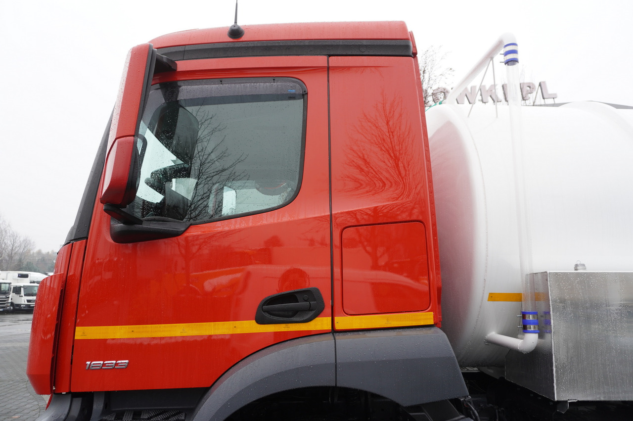 Crédit-bail de MERCEDES-BENZ Actros 1833 / 260 tho. km / NEW septic tank 11000 l MERCEDES-BENZ Actros 1833 / 260 tho. km / NEW septic tank 11000 l: photos 18